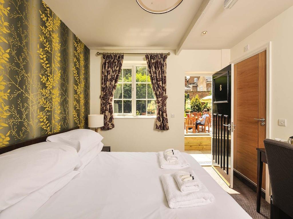Bed and Breakfast The Gillygate Pub Йорк Номер фото